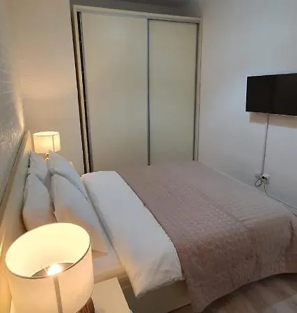 Apartment Travel By Metropolitan Constanta